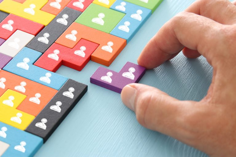 Leia mais sobre o artigo Estrutura ágil: O que são as Tribos, Guildas, Alianças e Squads?